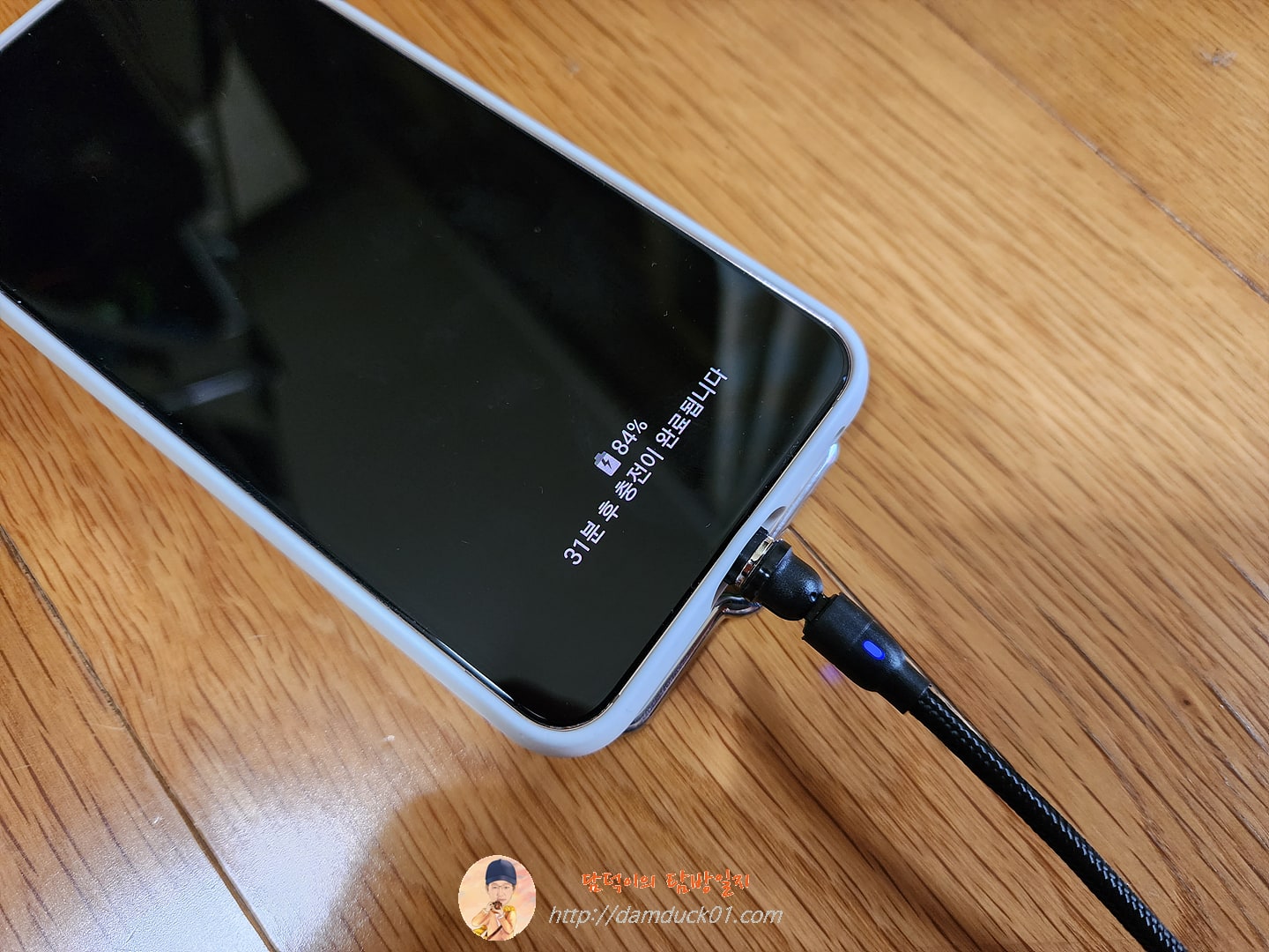 540도 자기 흡입 데이터 라인 360도 블라인드 흡입 원형 자기 충전 라인 3 in 1 곡선, 안드로이드 유형-C