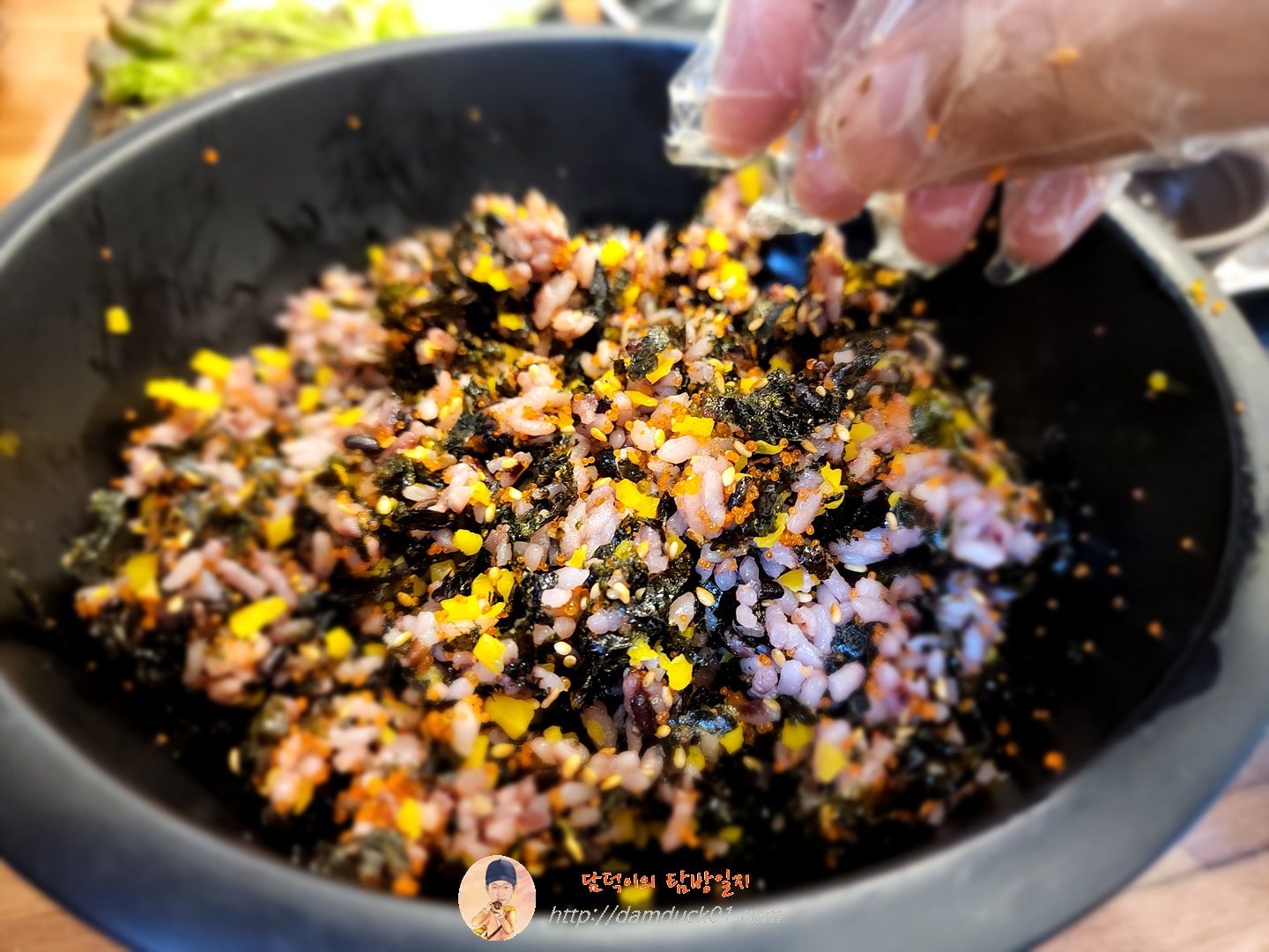 유명환명품족발 주먹밥