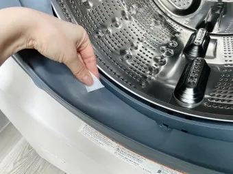 세탁기 통청소 과탄산소다와 뜨거운물 사용 통돌이 드럼 차이_16