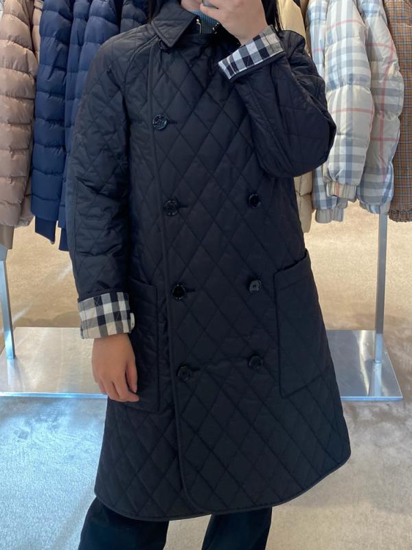 버버리 우먼스 TYTHING 롱 퀼팅 코트 BLACK 80530441
