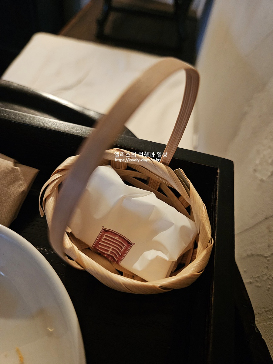 해운대 병과점 아시 해리단길 카페 웨이팅 주차 포장 메뉴 후기