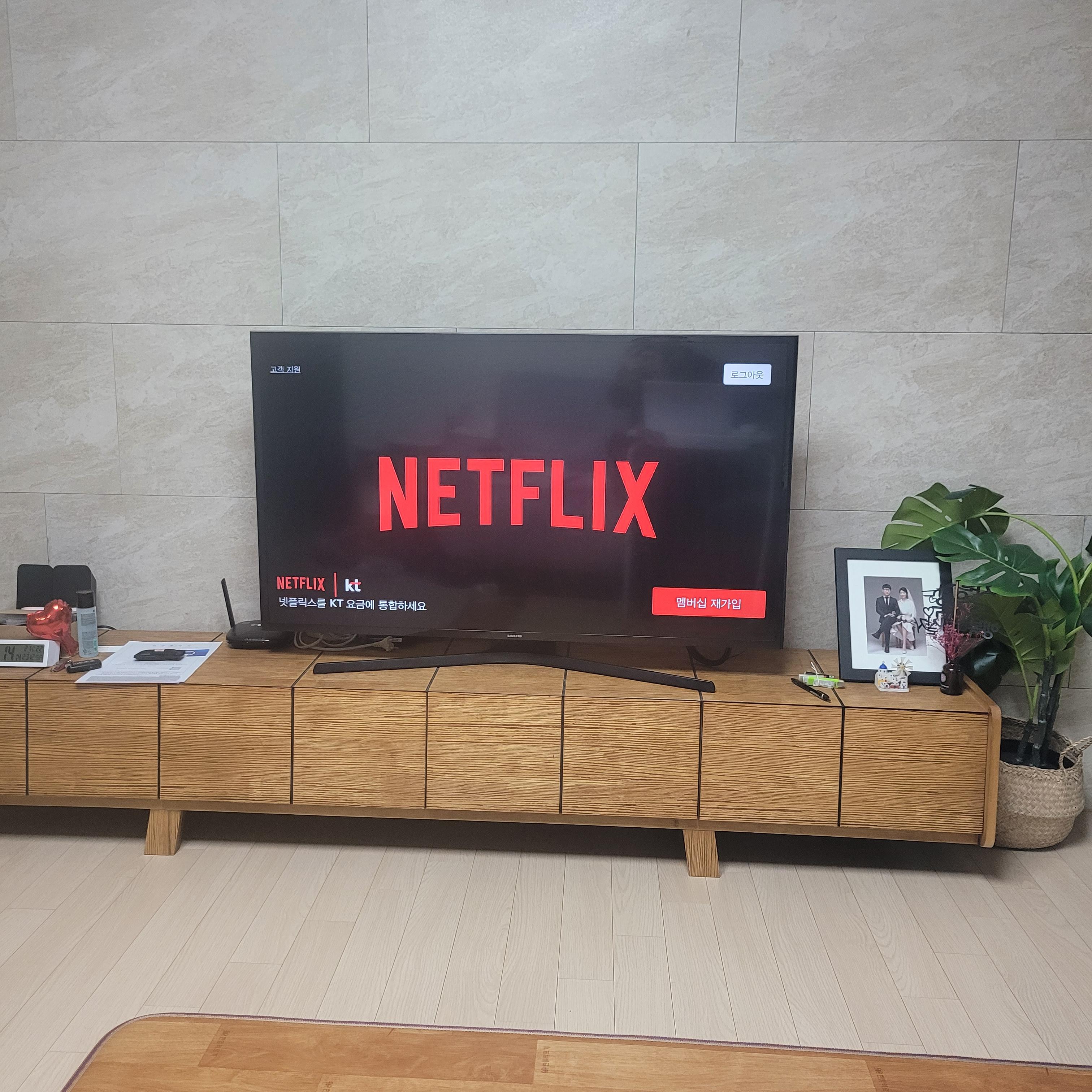 UN49M5200AFXKR-넷플릭스