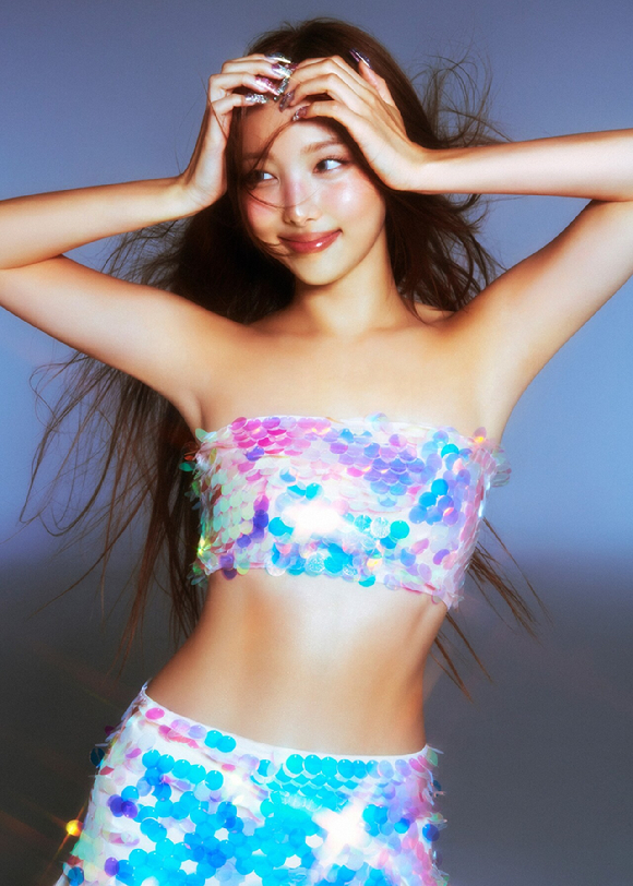 트와이스 나연 콘셉트 포토 [사진=JYP엔터테인먼트]