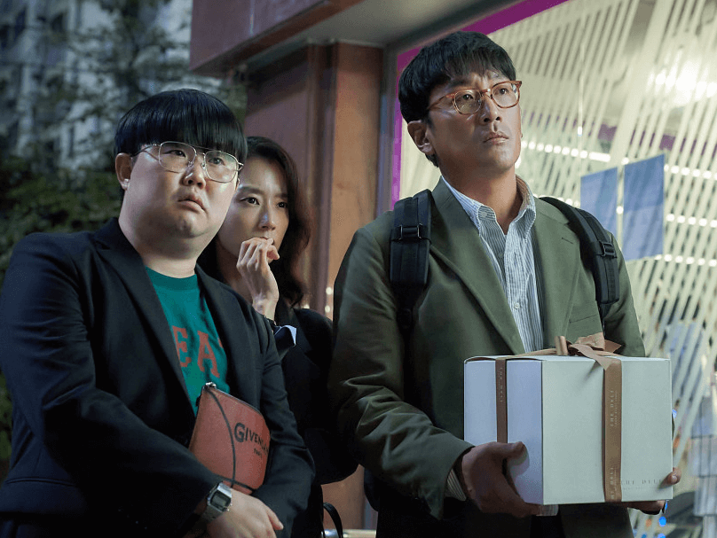 얽히고설킨 관계들