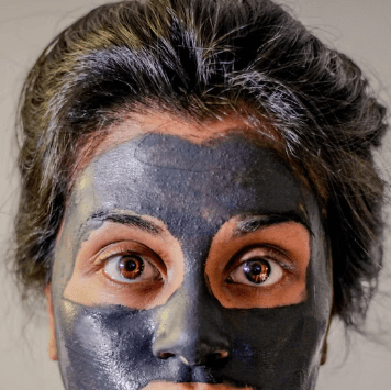 피부 탄력 관리 방법 - 수분 팩