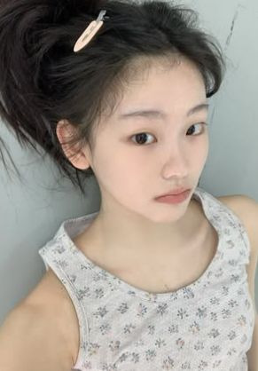 서수민 배우 나이 프로필 학력 김부장 소지섭 딸 라이징 스타 완벽 분석