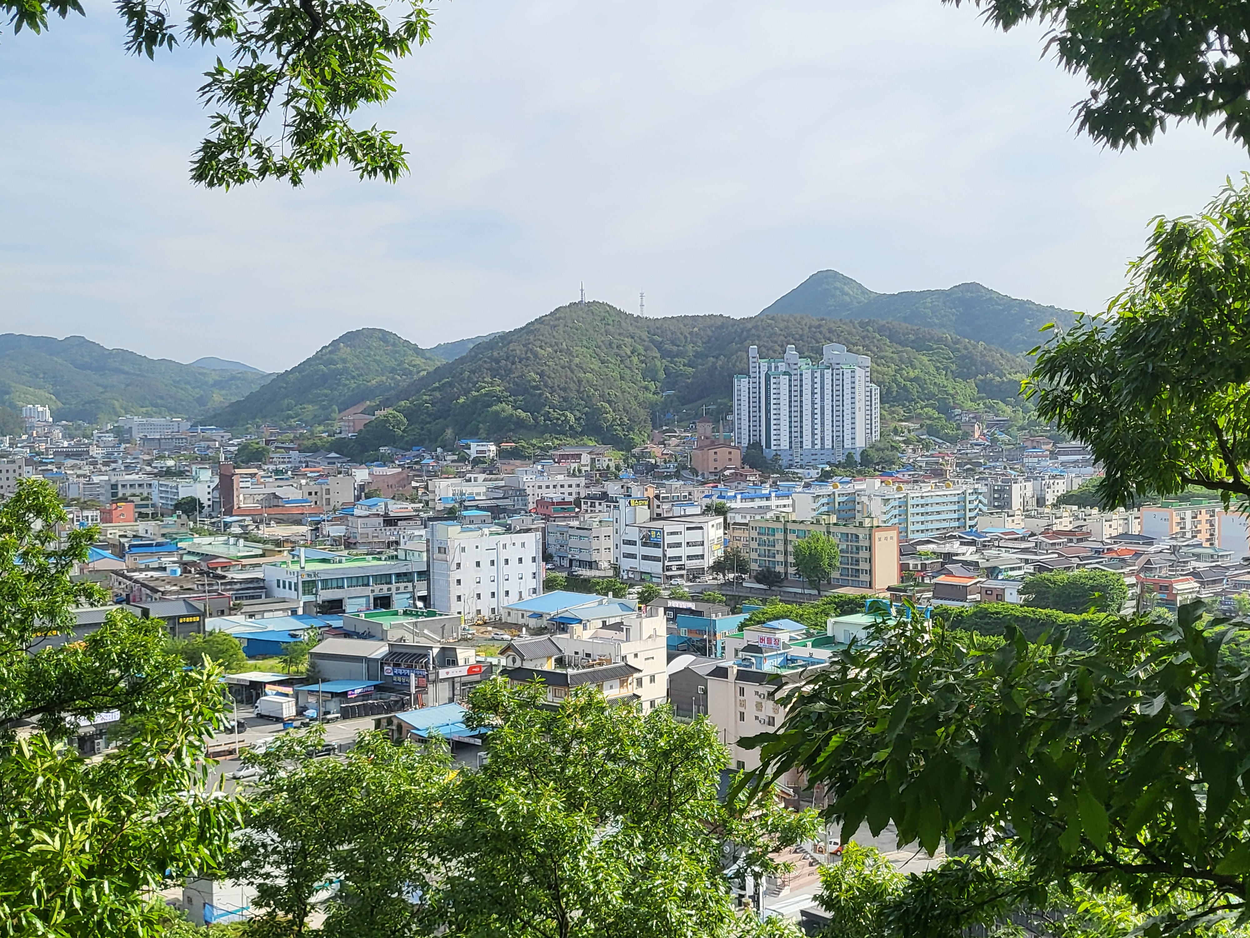 공산성_성곽길에서