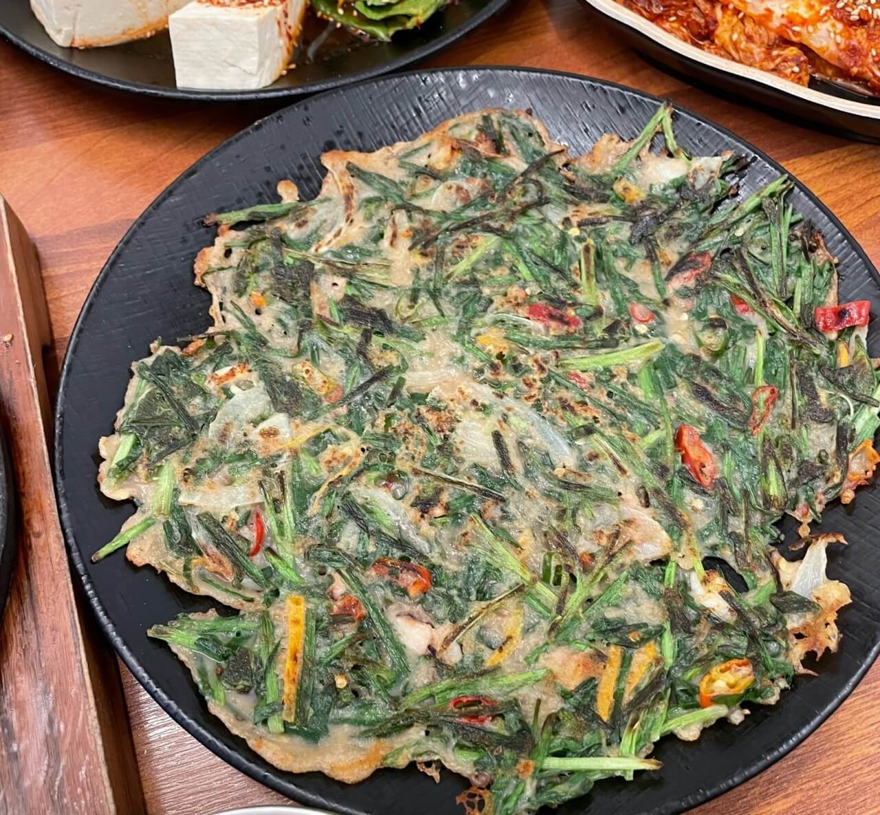 오늘N 2569회 할매 식당 – 반찬만 13가지! 창원 외갓집 숯불석쇠불고기정식