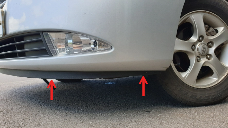 휠하우스 커버 고정 부품 위치