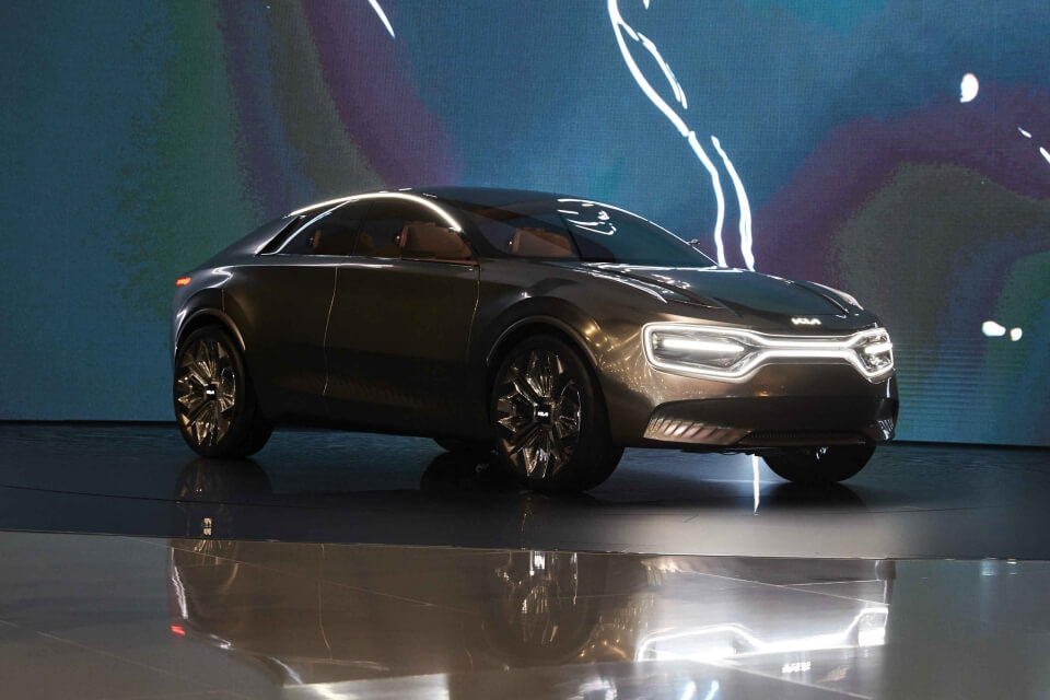 현대차와 기아의 EV 판매 둔화와 세계적인 경쟁