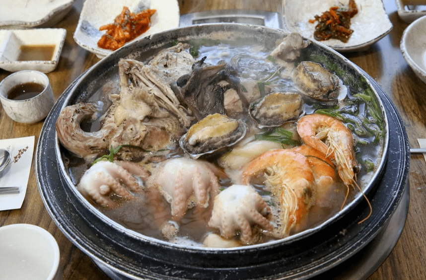 여주 맛집 "황제능이버섯백숙" 음식