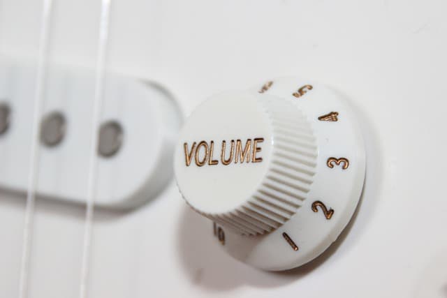 볼륨을 활용한 강약 조절