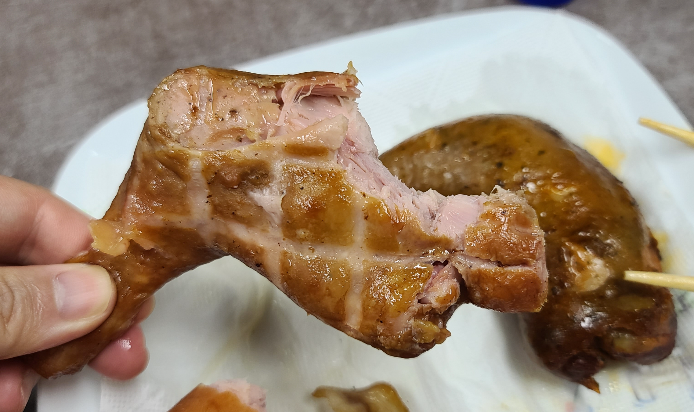 CU편의점 HEYROO 득템 소세지핫바 훈제닭다리 족발 압도적김밥 순살족발득템 훈제통닭다리득템 핫바득템오리지널