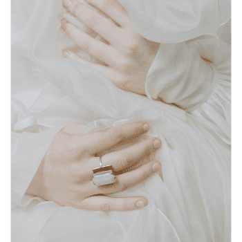 손가락-관절염으로-두꺼워진-손가락-마디-통증