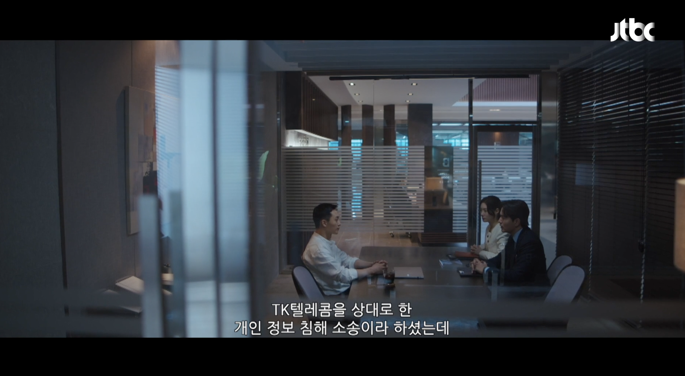 에스콰이어 동물학대