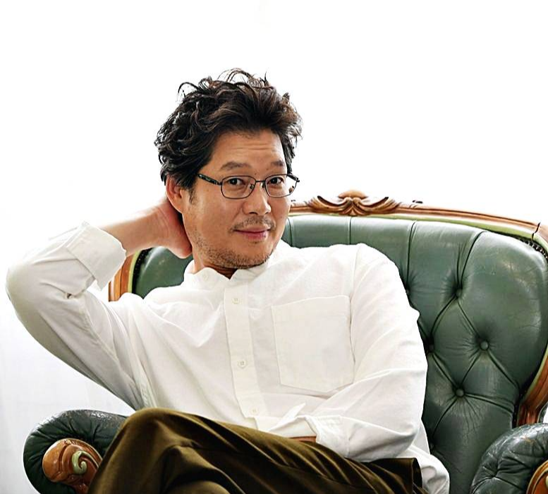 유재명