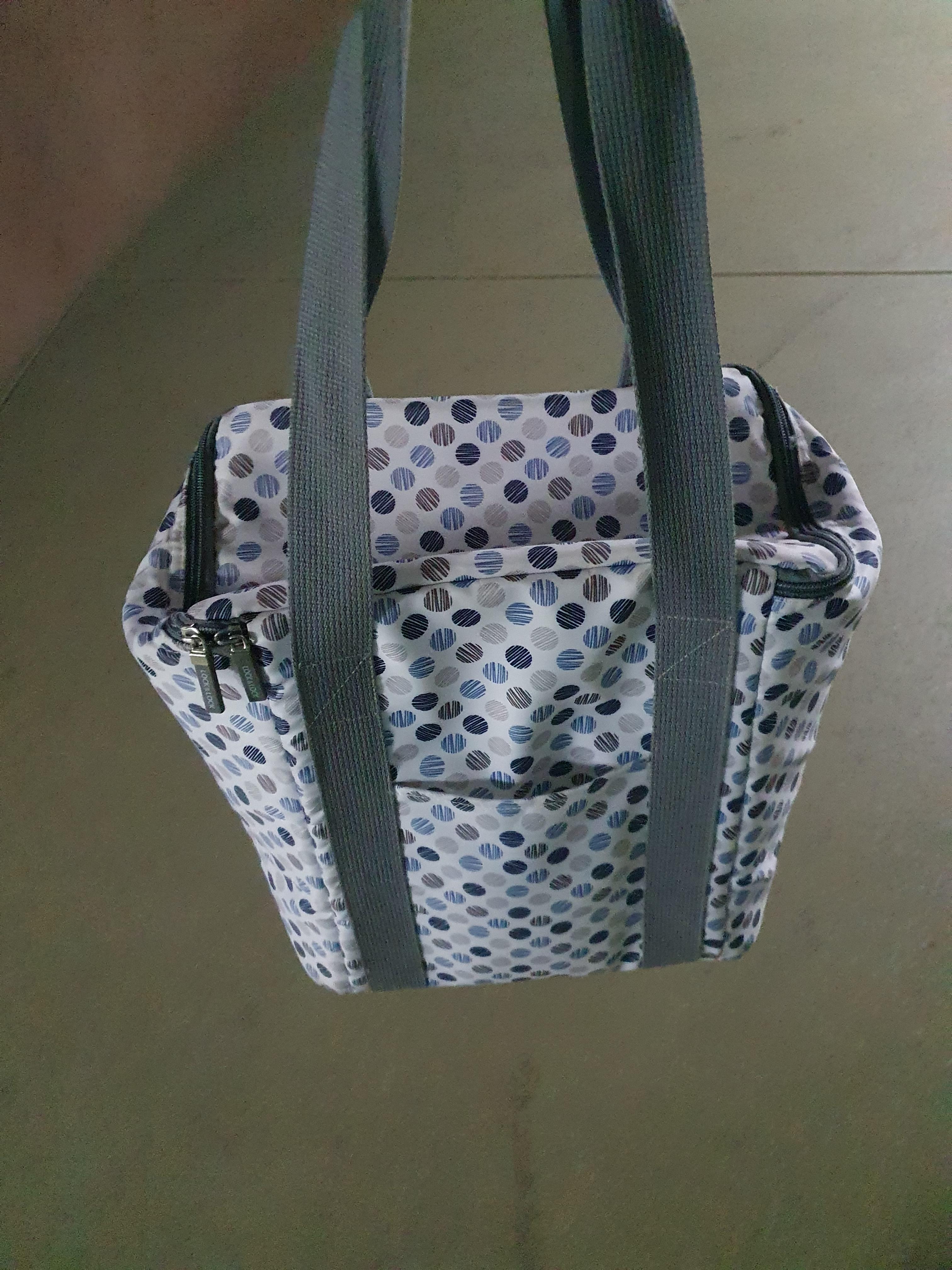 비비큐 황금올리브 치킨을 포장해올땐, 이 보냉가방이 필수!!