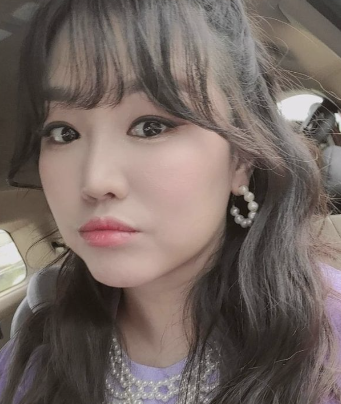 가수 정미애 인스타그램 셀카