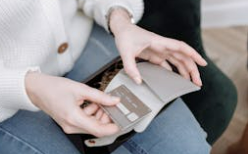 신용보증재단 2025년 소상공인과 중소기업을 위한 필수 활용법!