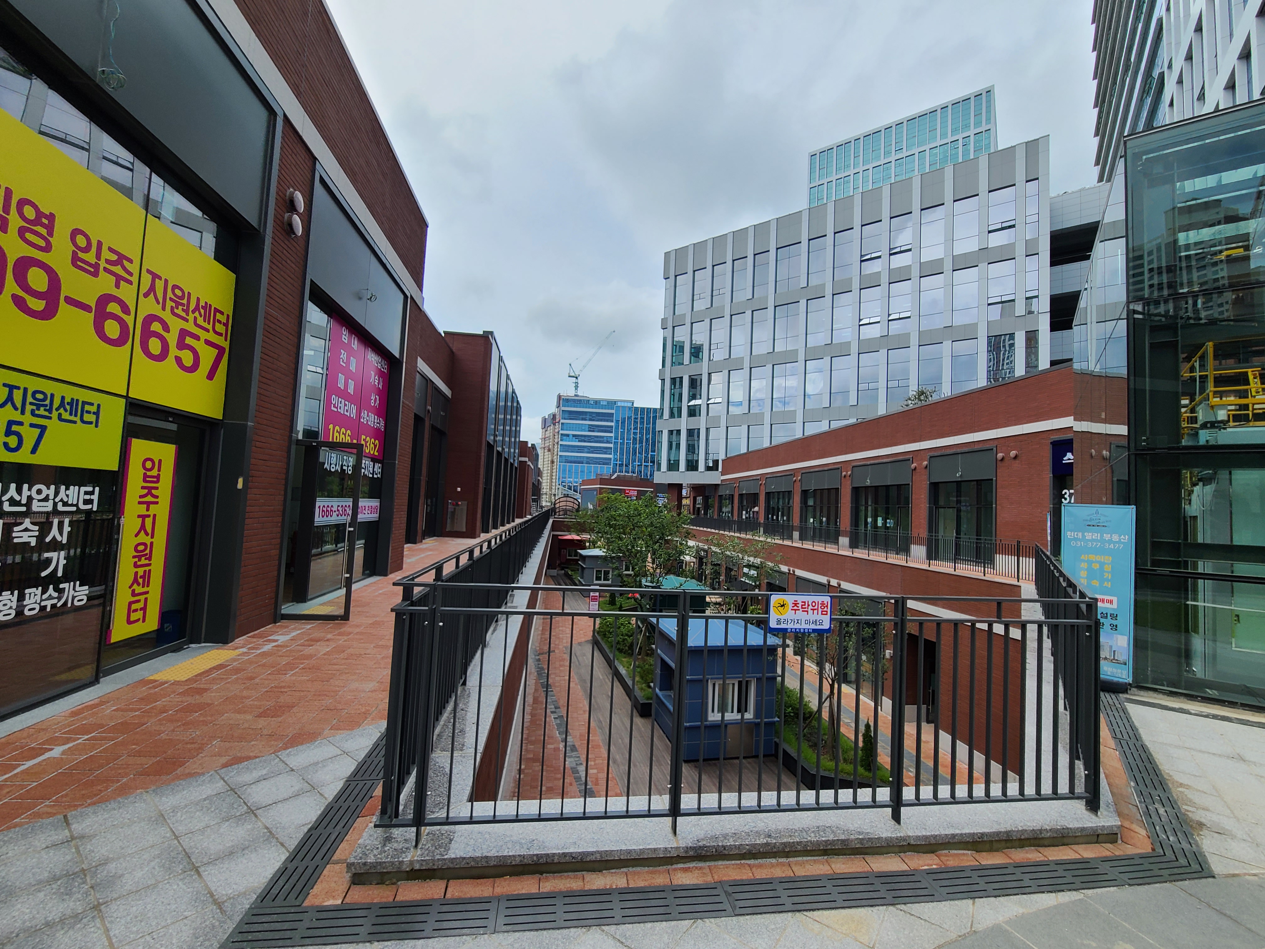 동탄 현대실리콘앨리 외관 및 주변환경8