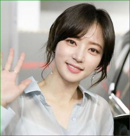 배우 송하윤