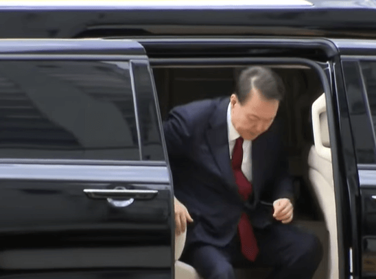 윤석열 궐석재판