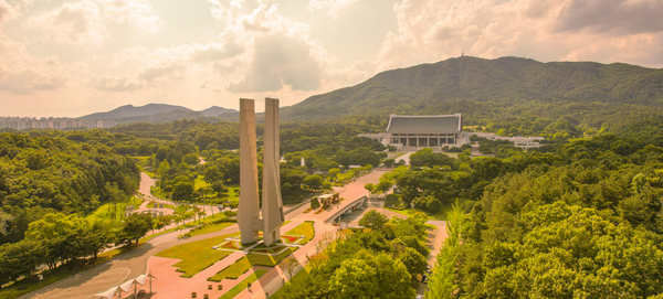 충남 최대도시 천안의 독립기념관 전경