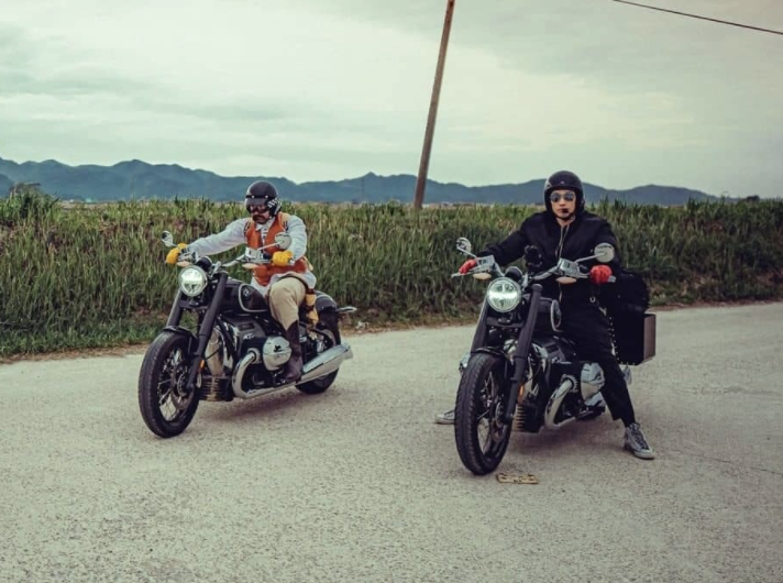 넷플릭스-먹보와털보