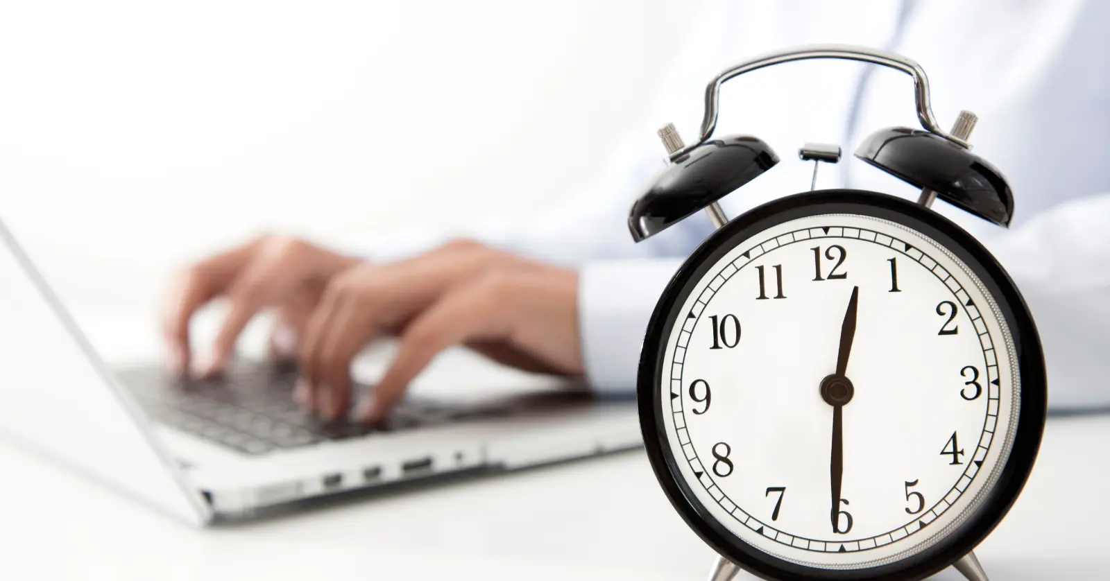 근로자의날은 유급휴일입니다