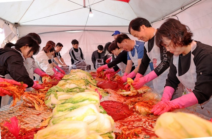진안 김치보쌈 축제&amp;#44; 고원지대 보쌈김치와 막걸리의 만남