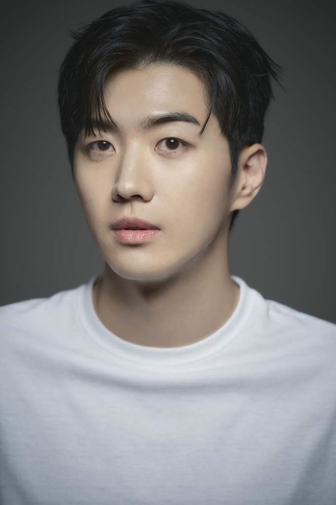 강훈 프로필