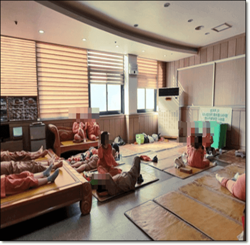 콜린성 두드러기를 유발하기 쉬운 찜질방