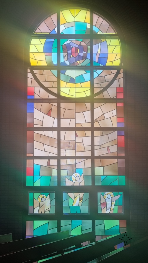천안 성정동성당 스테인드글라스