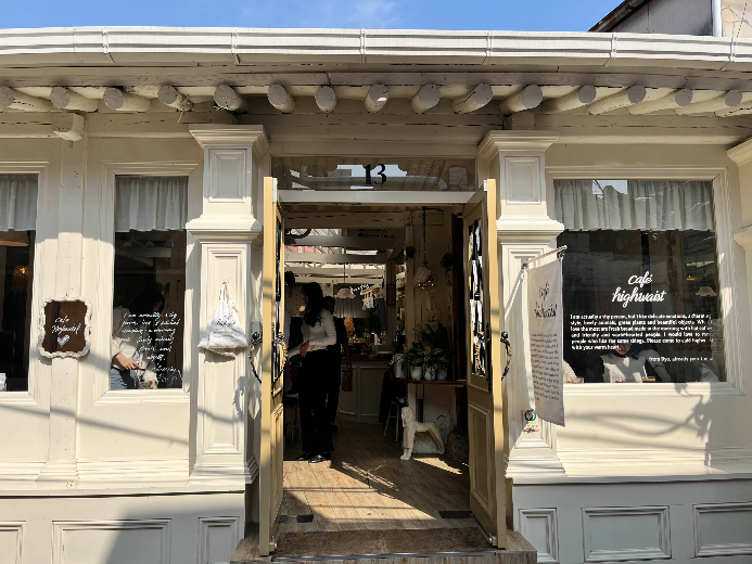 익선동 카페, 디저트 맛집인 카페 하이웨스트의 외부 모습