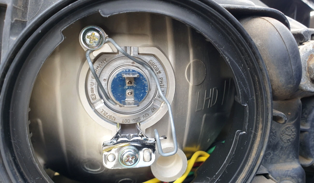 램프 끼운 모습