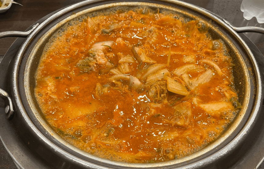 생방송투데이 가마솥 김치찜 경기 수원 소문의 맛집