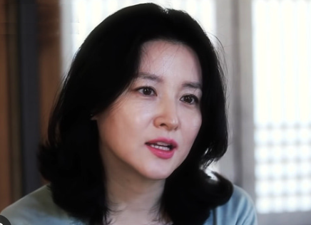 배우 이영애