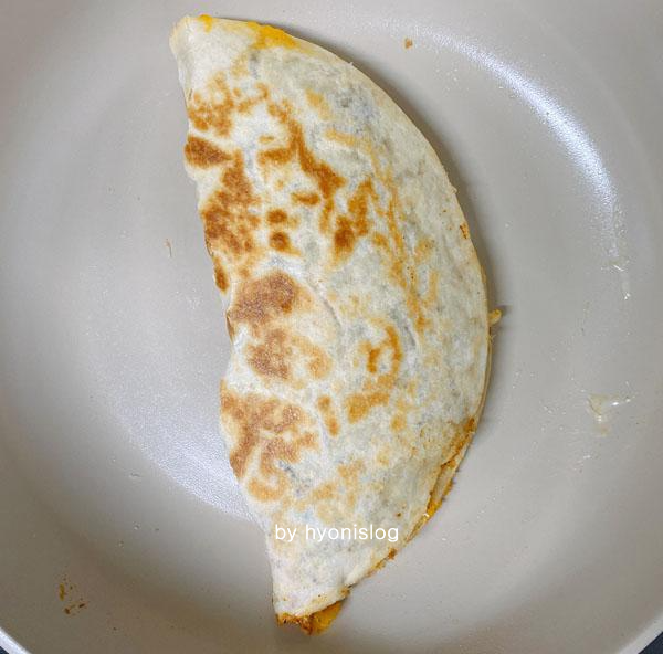 퀘사디아만들기_11