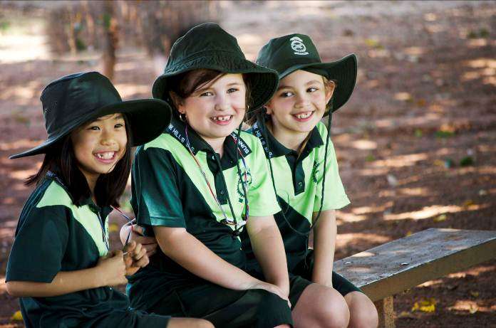 모 학교의 프렙 어린이들