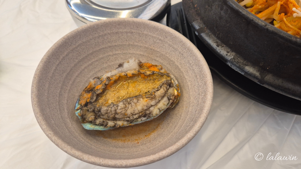 바람꽃해녀마을 메뉴, 전복해물뚝배기