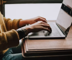 목 디스크 증상 원인 운동요법 치료방법