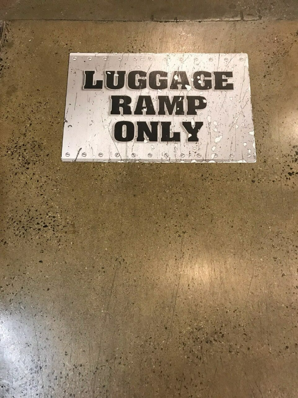 수화물 분실주의