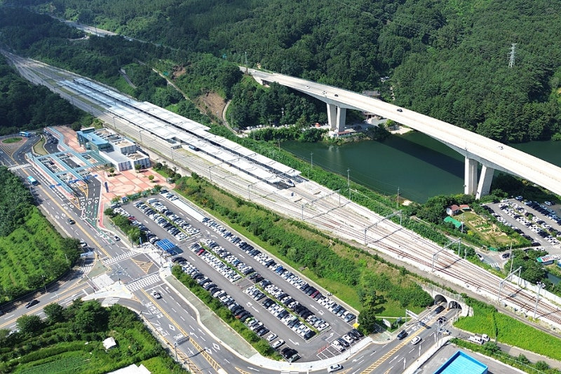 창원중앙역 주차장