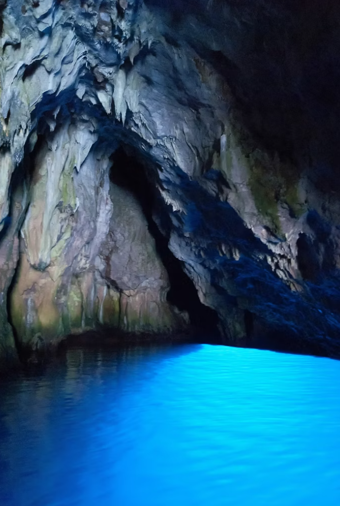 푸른동굴 안의 모습