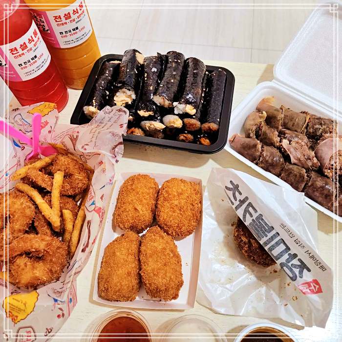 토밥 좋아&#44; 토요일은 밥이 좋아 속초&#44; 중앙시장 명태회 품은 꼬마김밥&#44; 청어알 꼬마 김밥&#44; 로제 떡볶이 맛집