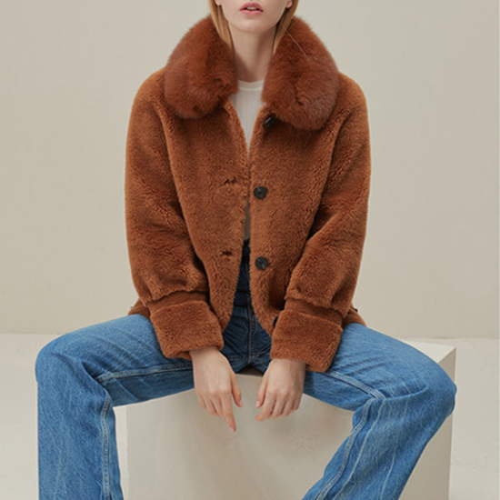 GS 르오트 스노우윈터 사가폭스퍼 풀스킨 양모 자켓