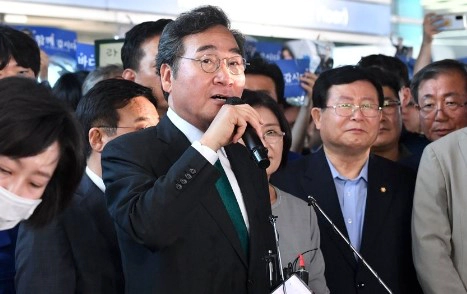 이낙연 전 대표 귀국 현장