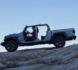 지프 글래디에이터