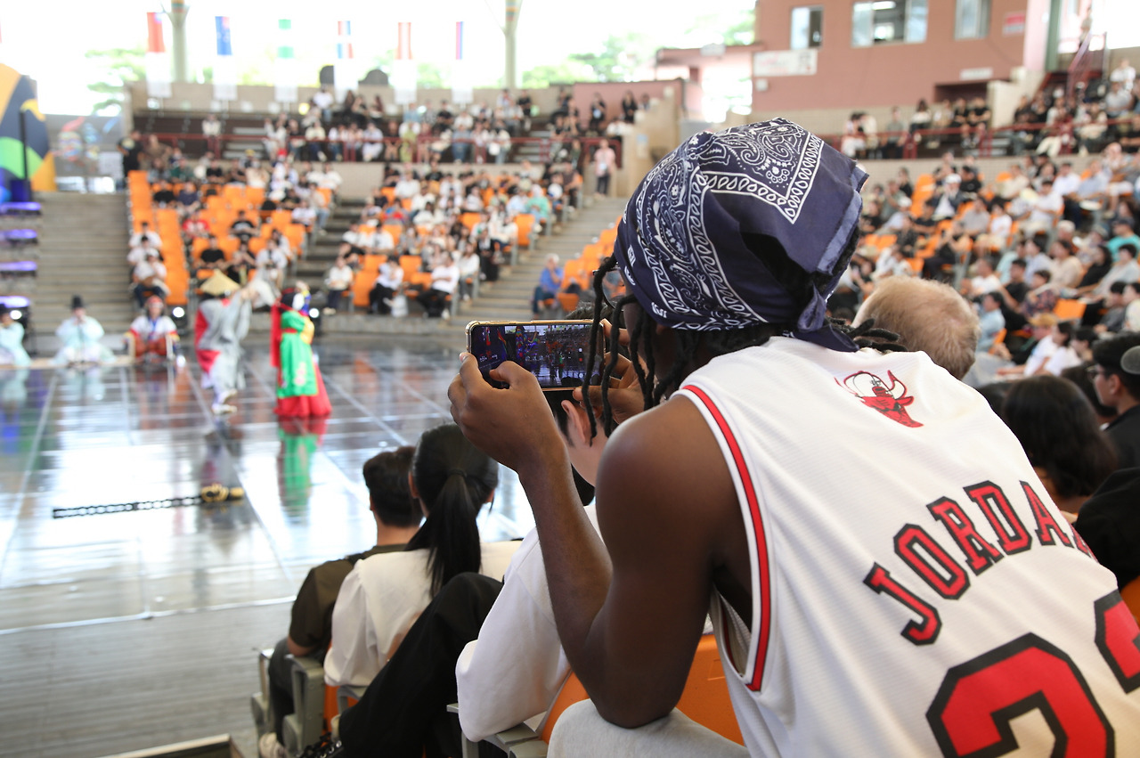 안동국제탈춤페스티벌 2025&amp;#44; 세계 탈춤과 어울림의 축제!