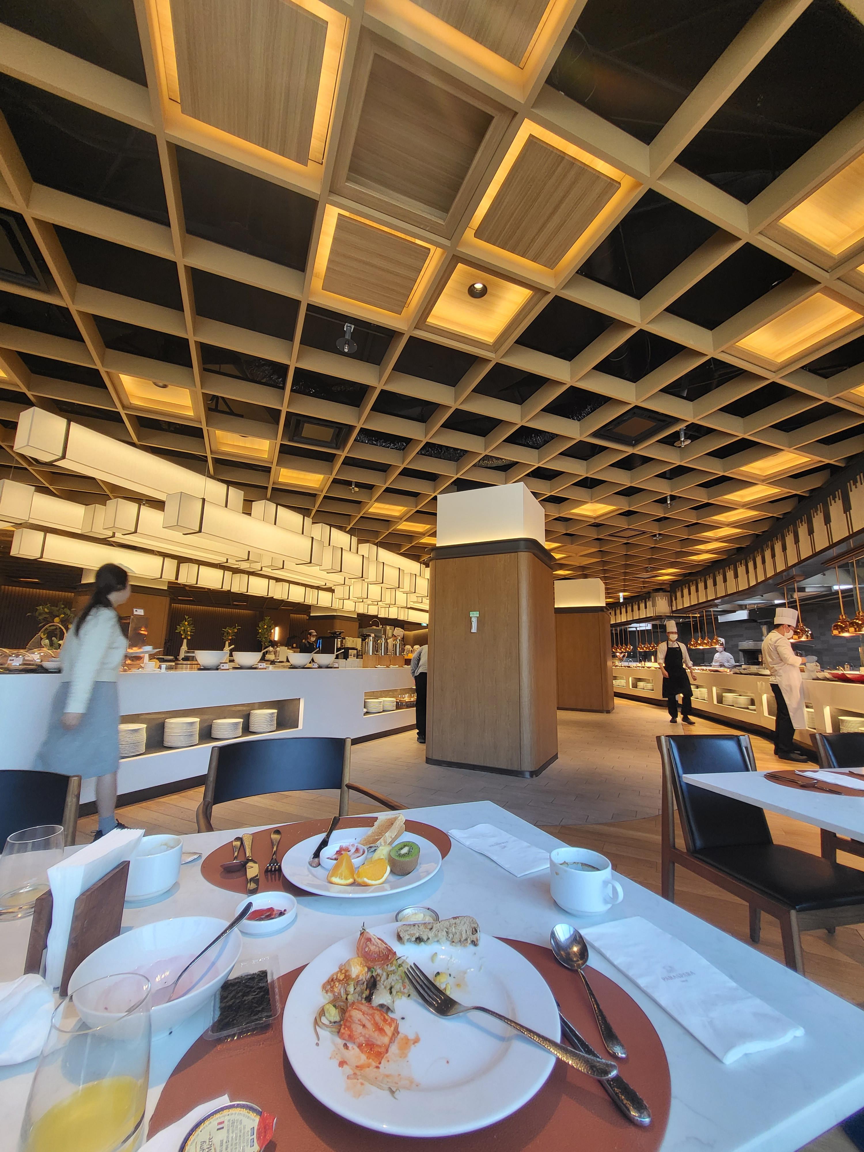 파라스파라 호텔